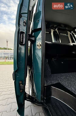Минивэн Mercedes-Benz Vito 2005 в 