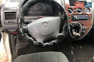 Мінівен Mercedes-Benz Vito 2000 в 