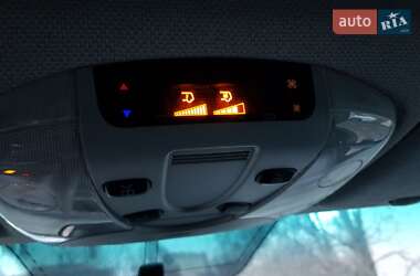 Мінівен Mercedes-Benz Vito 2013 в 