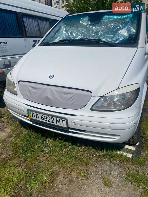 Мінівен Mercedes-Benz Vito 2010 в 
