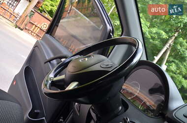 Минивэн Mercedes-Benz Vito 2012 в 