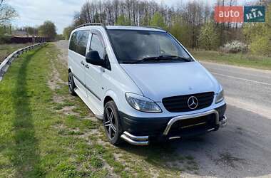 Минивэн Mercedes-Benz Vito 2004 в 