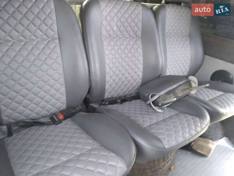 Минивэн Mercedes-Benz Vito 2006 в Киеве фото 11 Минивэн Mercedes-Benz Vito 2006 в Киеве