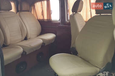Минивэн Mercedes-Benz Vito 2005 в 