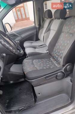 Мінівен Mercedes-Benz Vito 2005 в 