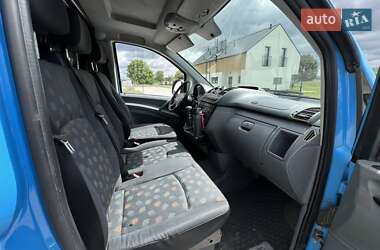 Грузовой фургон Mercedes-Benz Vito 2009 в 