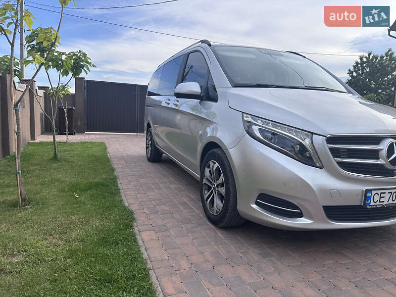Минивэн Mercedes-Benz Vito 2017 в Черновцах