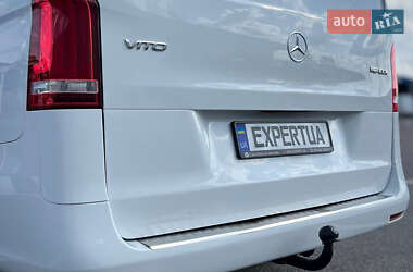 Грузовой фургон Mercedes-Benz Vito 2021 в 