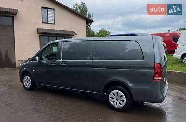 Грузовой фургон Mercedes-Benz Vito 2021 в 