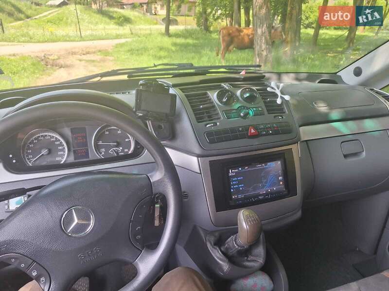 Минивэн Mercedes-Benz Vito 2008 в Верховине фото 6 Минивэн Mercedes-Benz Vito 2008 в Верховине
