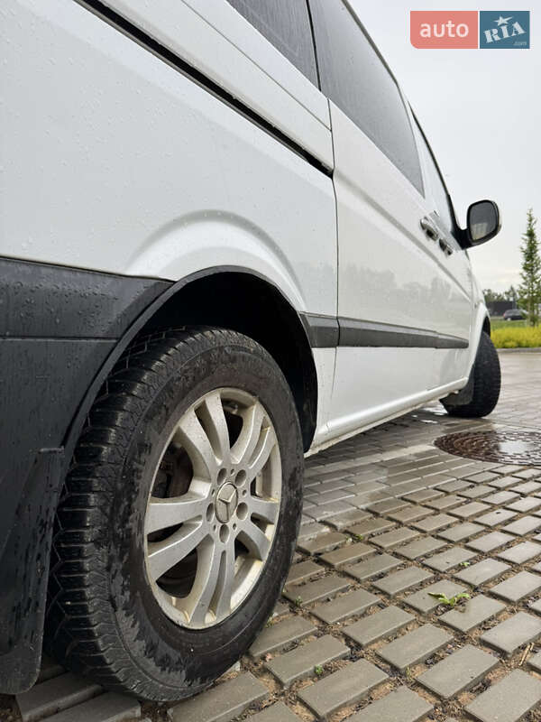 Минивэн Mercedes-Benz Vito 2006 в Ровно