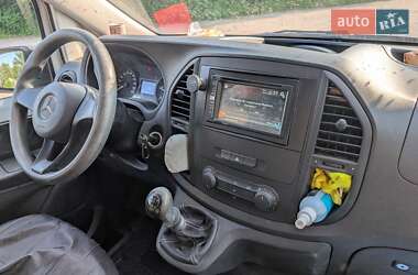 Грузовой фургон Mercedes-Benz Vito 2015 в 