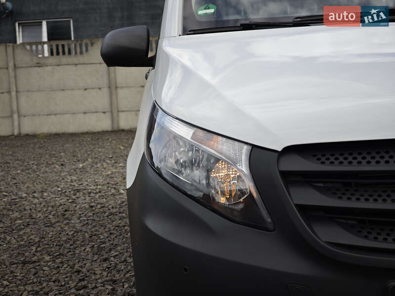 Вантажний фургон Mercedes-Benz Vito 2017 в Луцьку