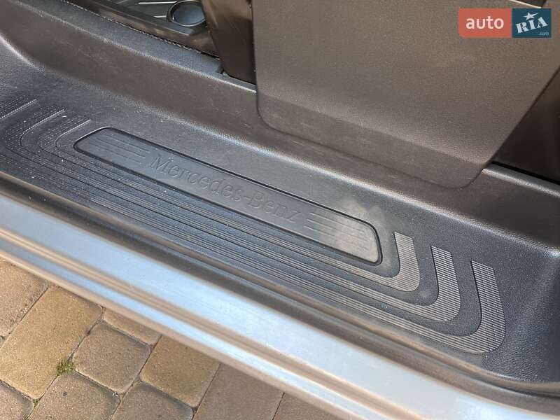 Мінівен Mercedes-Benz Vito 2019 в Івано-Франківську