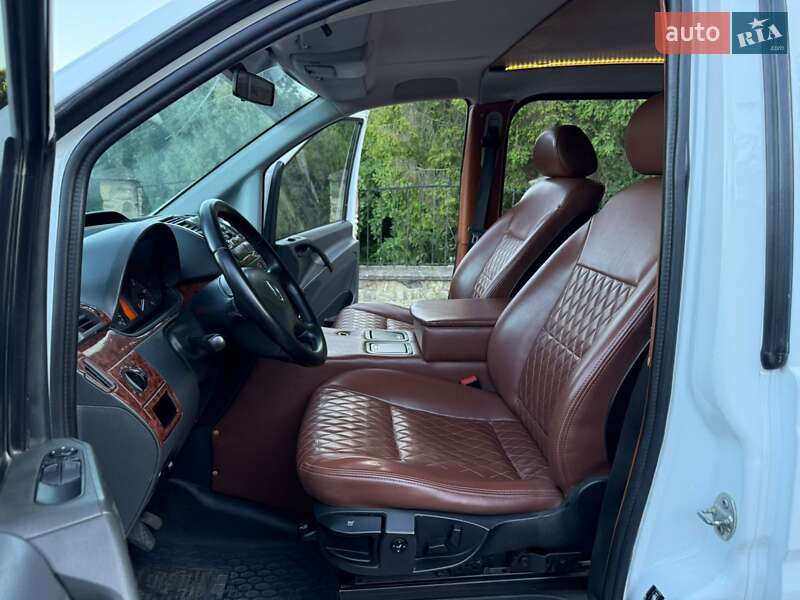 Мінівен Mercedes-Benz Vito 2011 в Чернівцях