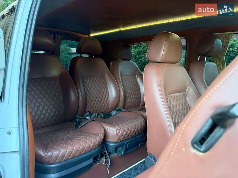 Мінівен Mercedes-Benz Vito 2011 в Чернівцях