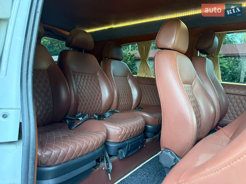 Мінівен Mercedes-Benz Vito 2011 в Чернівцях
