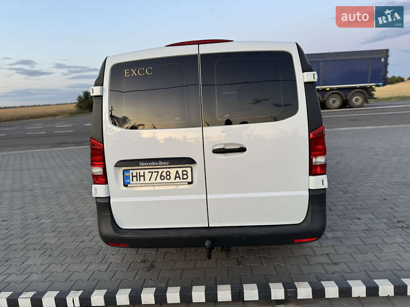 Минивэн Mercedes-Benz Vito 2022 в Доброславе