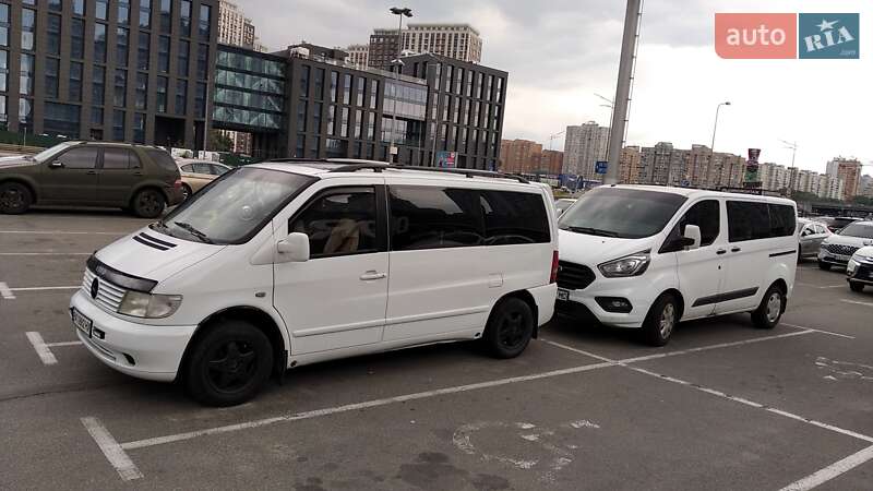Минивэн Mercedes-Benz Vito 2003 в Сарнах