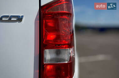 Грузовой фургон Mercedes-Benz Vito 2021 в 