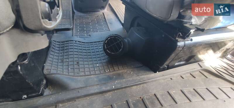 Минивэн Mercedes-Benz Vito 2000 в Одессе