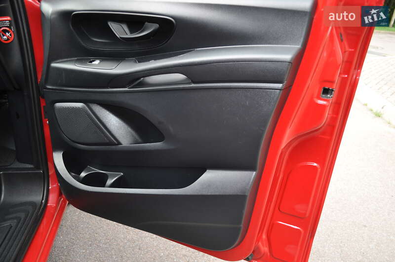Грузовой фургон Mercedes-Benz Vito 2018 в Киеве