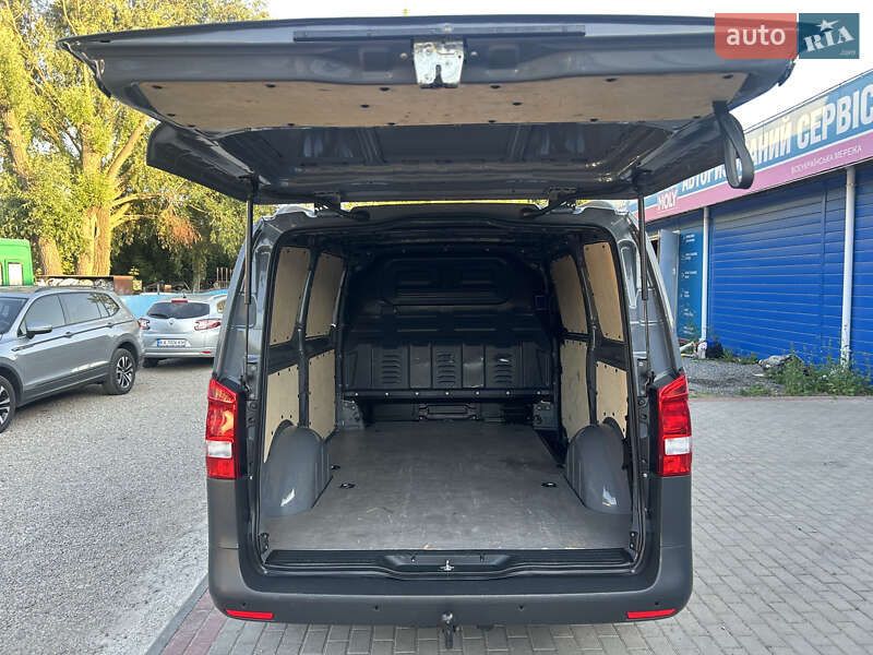Грузовой фургон Mercedes-Benz Vito 2022 в Киеве