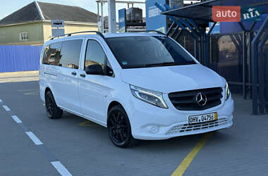 Мінівен Mercedes-Benz Vito 2017 в Івано-Франківську
