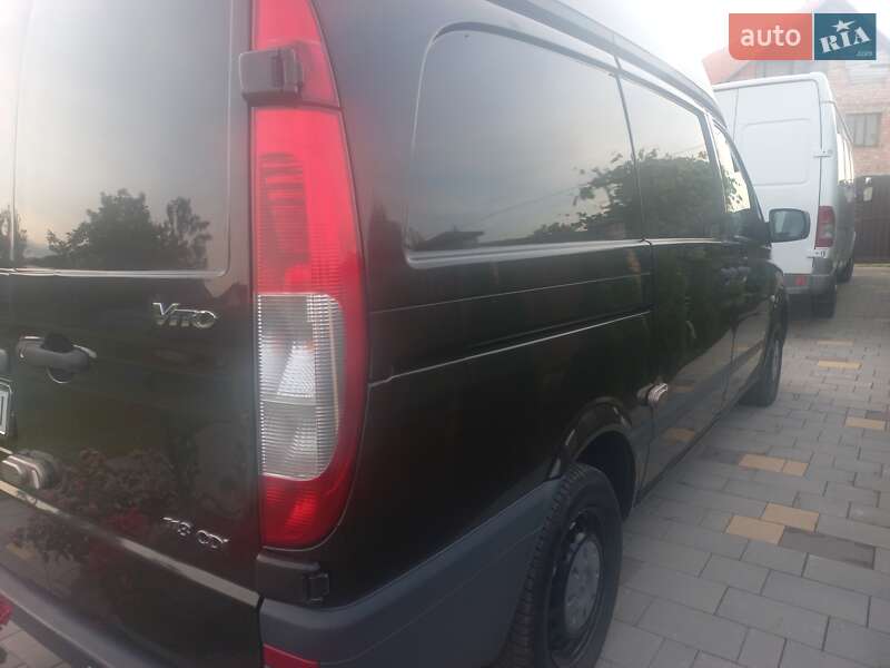 Вантажний фургон Mercedes-Benz Vito 2014 в Львові