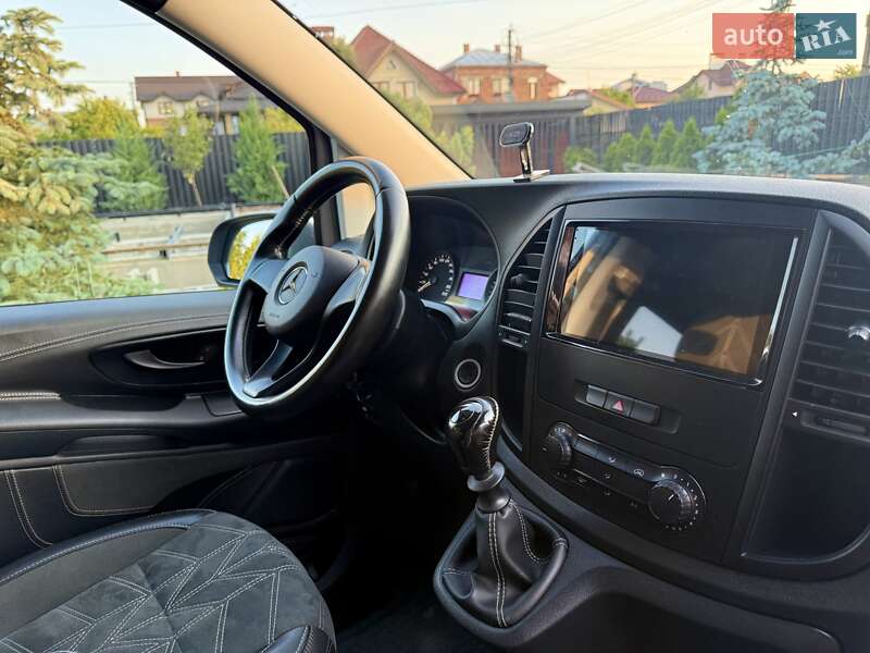 Мінівен Mercedes-Benz Vito 2016 в Львові