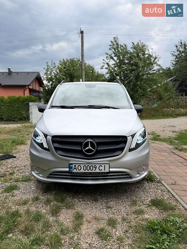 Mercedes-Benz Vito 2015