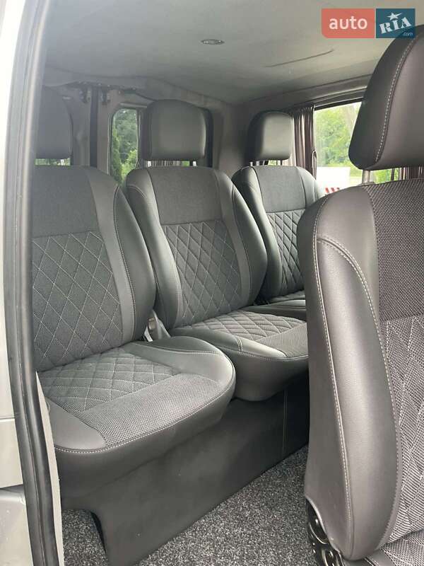 Минивэн Mercedes-Benz Vito 2006 в Черновцах
