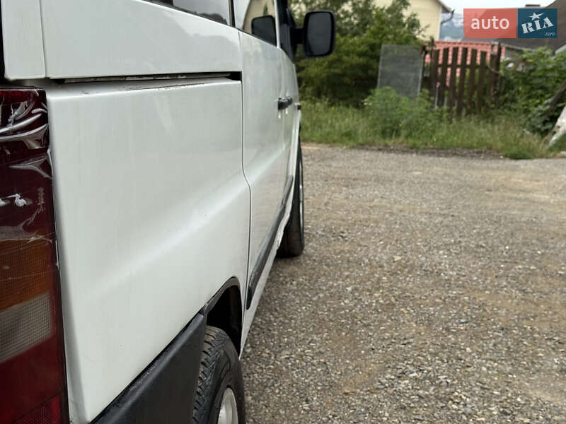 Минивэн Mercedes-Benz Vito 2000 в Черновцах
