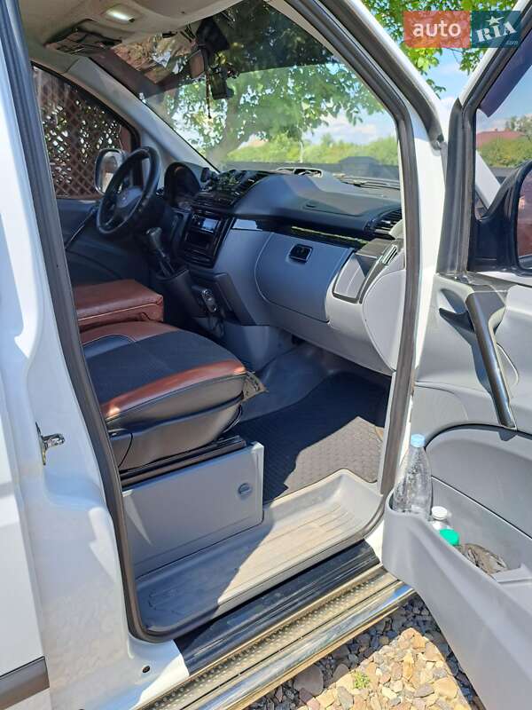 Минивэн Mercedes-Benz Vito 2008 в Шептицькому