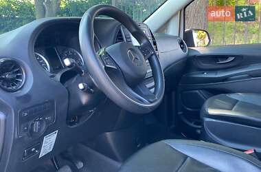 Грузовой фургон Mercedes-Benz Vito 2021 в 