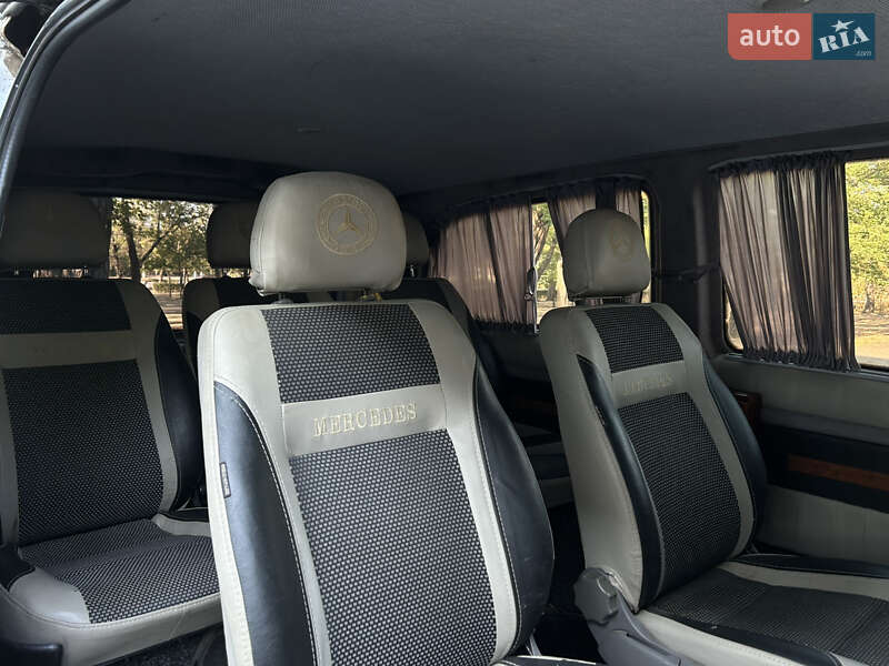 Минивэн Mercedes-Benz Vito 2004 в Николаеве