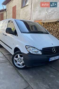 Мінівен Mercedes-Benz Vito 2004 в Хусті