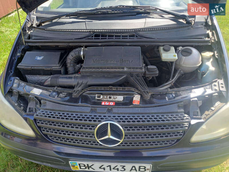 Мінівен Mercedes-Benz Vito 2005 в Вараші