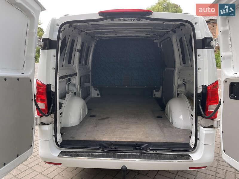 Вантажний фургон Mercedes-Benz Vito 2016 в Рівному фото 39 Вантажний фургон Mercedes-Benz Vito 2016 в Рівному