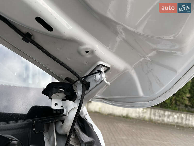 Вантажний фургон Mercedes-Benz Vito 2016 в Рівному фото 45 Вантажний фургон Mercedes-Benz Vito 2016 в Рівному