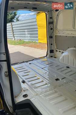 Грузовой фургон Mercedes-Benz Vito 2021 в 