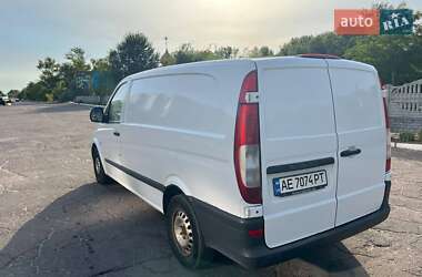 Вантажний фургон Mercedes-Benz Vito 2004 в Кам'янському