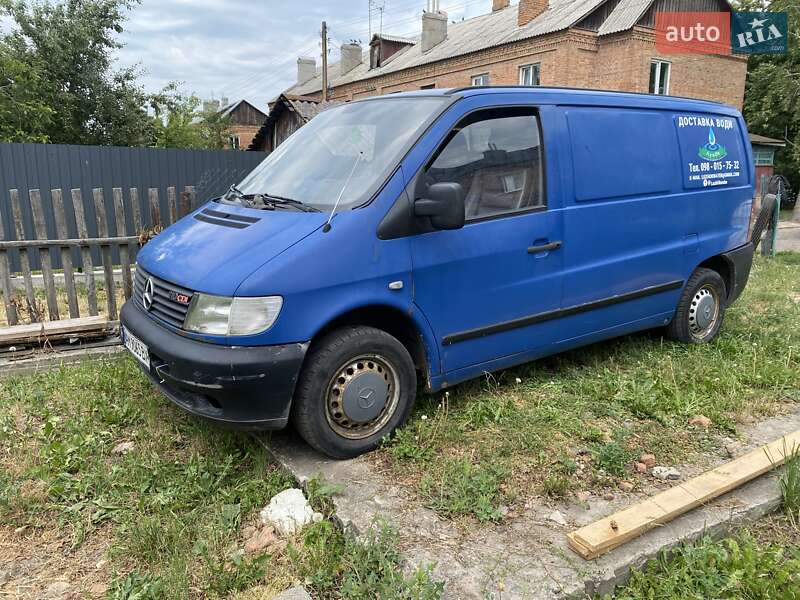 Грузовой фургон Mercedes-Benz Vito 2002 в Бердичеве