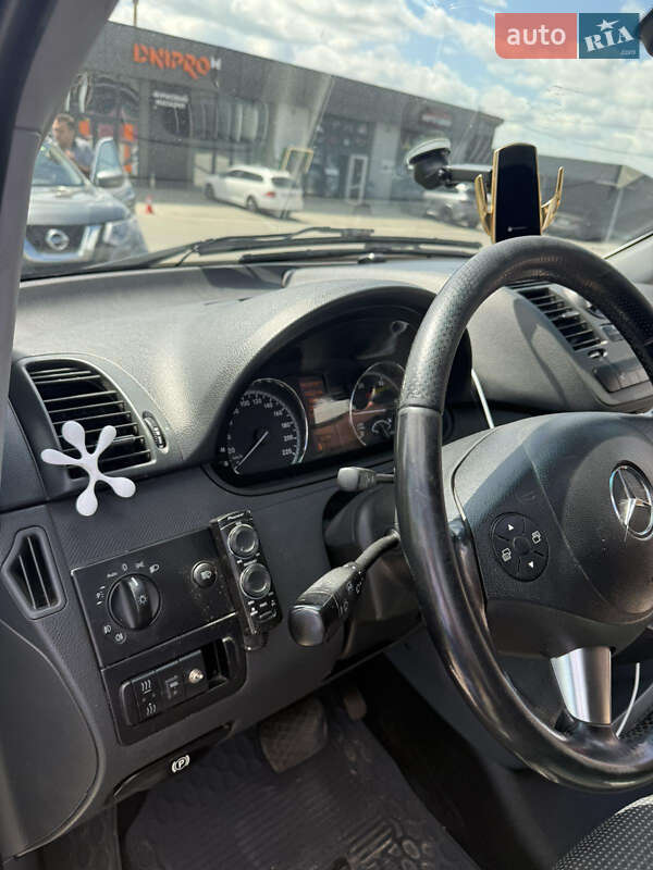 Мінівен Mercedes-Benz Vito 2011 в Тернополі