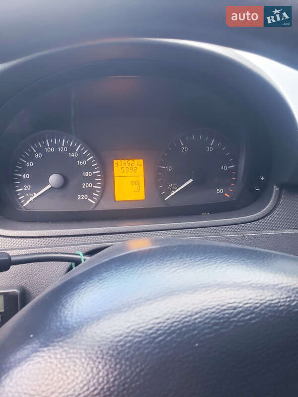 Грузовой фургон Mercedes-Benz Vito 2013 в Старом Селе