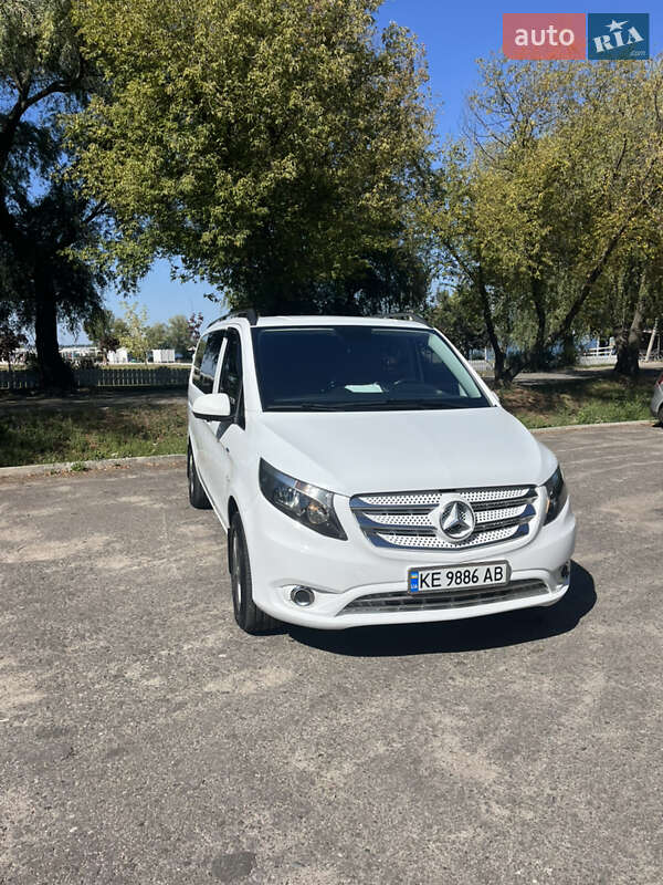 Минивэн Mercedes-Benz Vito 2017 в Черкассах