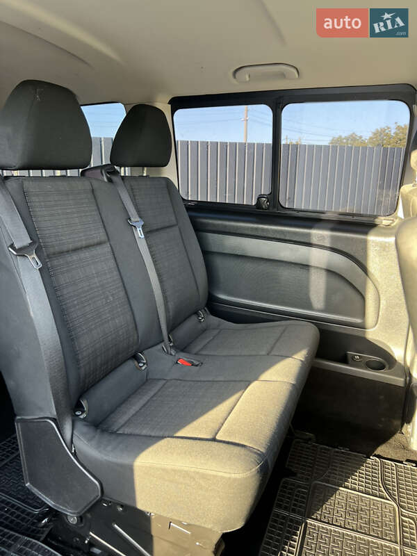 Минивэн Mercedes-Benz Vito 2015 в Косове фото 22 Минивэн Mercedes-Benz Vito 2015 в Косове
