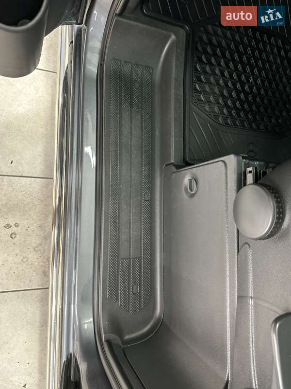 Минивэн Mercedes-Benz Vito 2014 в Ужгороде