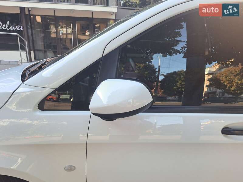 Минивэн Mercedes-Benz Vito 2020 в Черновцах