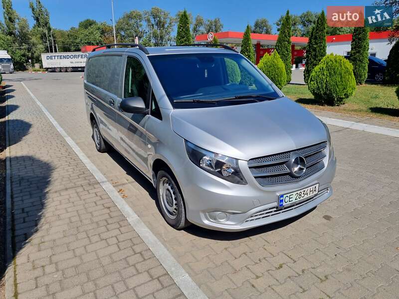 Грузовой фургон Mercedes-Benz Vito 2018 в Черновцах